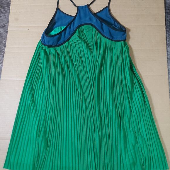 Urban Outfitters Cooperative Pleated Green/Blue Color Block Top XS Minimalist - Picture 5 of 11